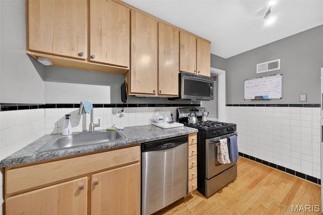 10201 Midland Boulevard, Overland, MO 63114