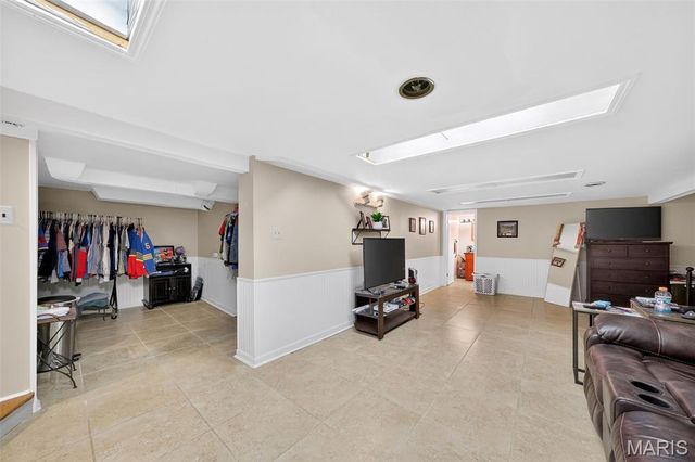 10201 Midland Boulevard, Overland, MO 63114