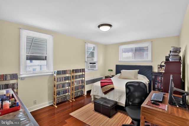 2004 VISTA ST, Philadelphia, PA 19152