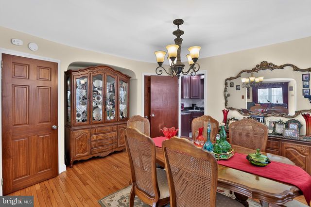 2004 VISTA ST, Philadelphia, PA 19152