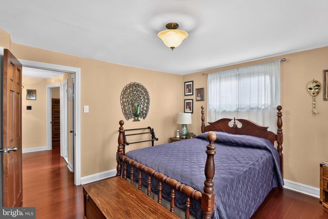 2004 VISTA ST, Philadelphia, PA 19152