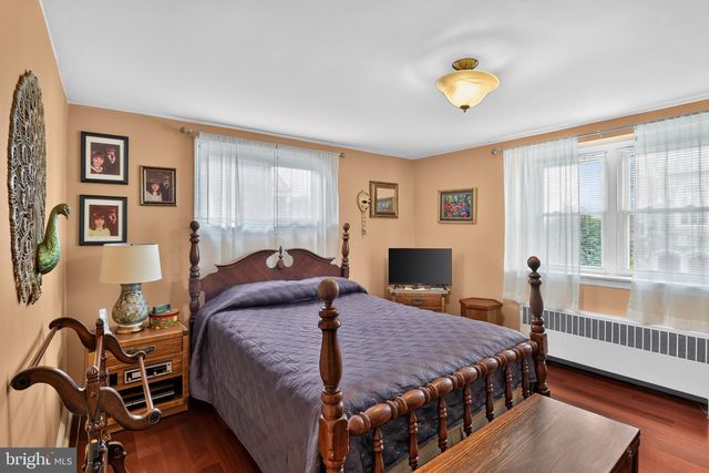 2004 VISTA ST, Philadelphia, PA 19152