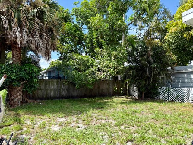 1108 State Street, West Palm Beach, FL 33407