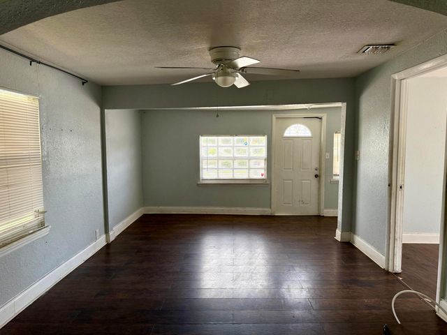 1108 State Street, West Palm Beach, FL 33407