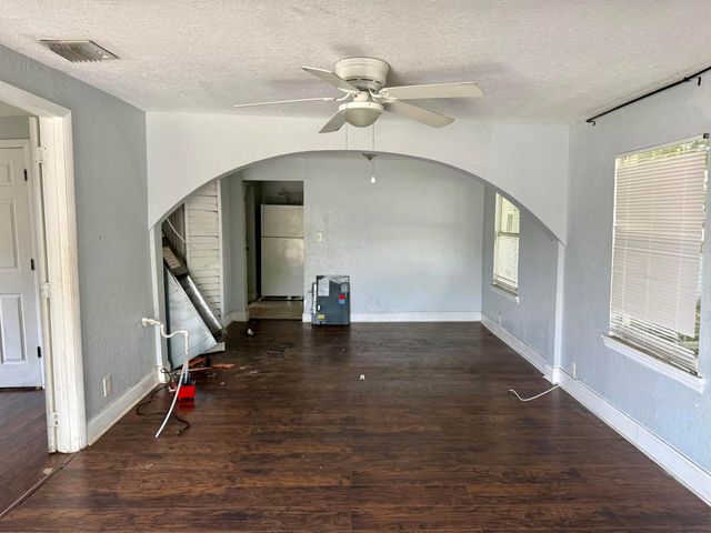 1108 State Street, West Palm Beach, FL 33407