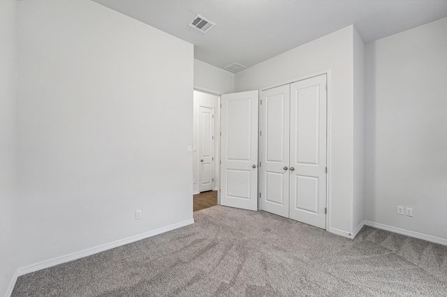 207 Mineral River LOOP, Kyle, TX 78640