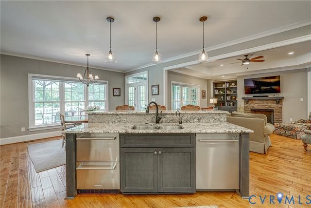 12700 Dell Hill Ct, Chester, VA 23831