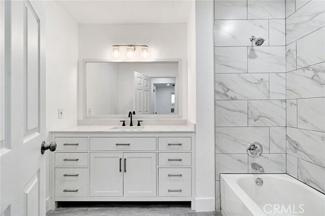 2808 Riverview, Madera, CA 93637