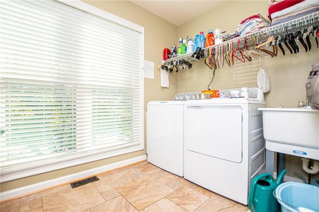 4373 Turnberry Court, Douglasville, GA 30135