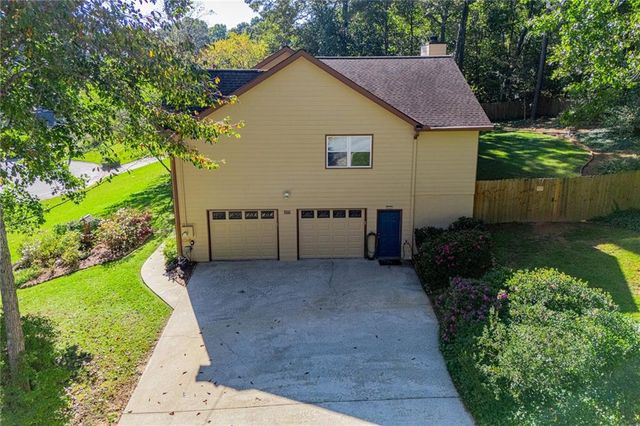 4373 Turnberry Court, Douglasville, GA 30135