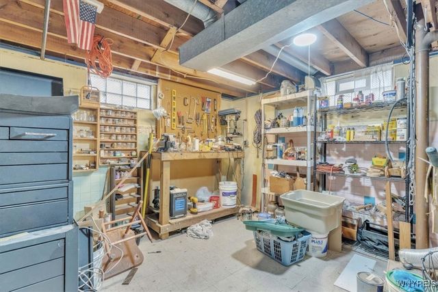 204 Diane Drive, Cheektowaga, NY 14225