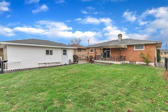 204 Diane Drive, Cheektowaga, NY 14225