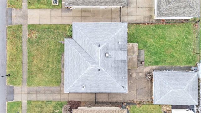 204 Diane Drive, Cheektowaga, NY 14225