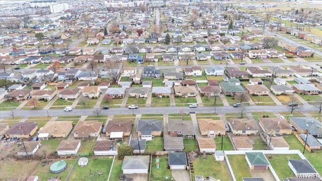 204 Diane Drive, Cheektowaga, NY 14225