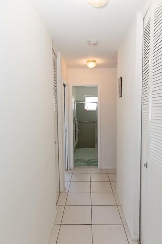 2936 Ashley Drive E B, West Palm Beach, FL 33415