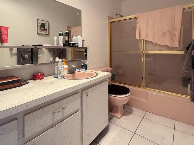 2936 Ashley Drive E B, West Palm Beach, FL 33415