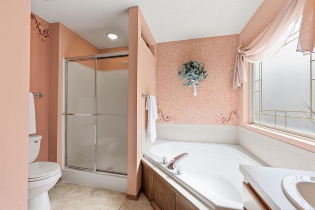 3215 N Tee Time, Wichita, KS 67205