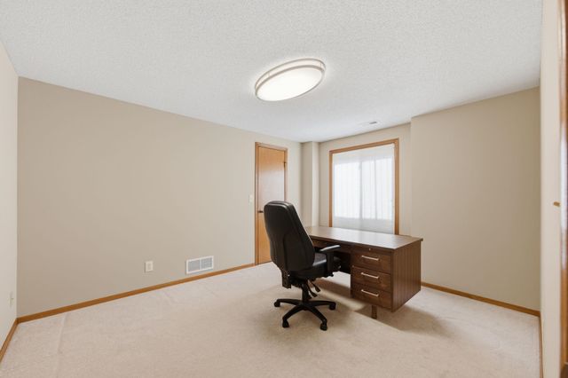 3215 N Tee Time, Wichita, KS 67205