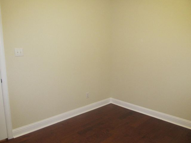 4024 Eric Drive, Heartland, TX 75126