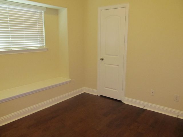 4024 Eric Drive, Heartland, TX 75126