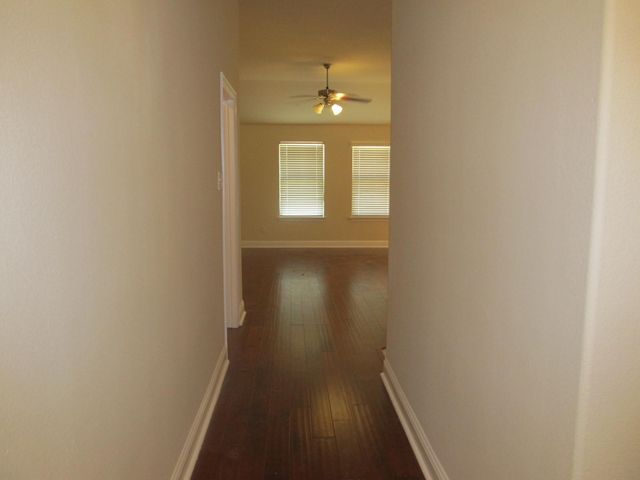 4024 Eric Drive, Heartland, TX 75126