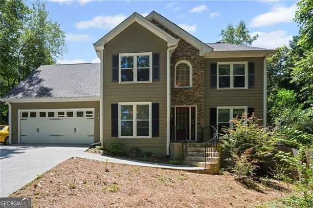6732 Willowbrook Trail, Flowery Branch, GA 30542