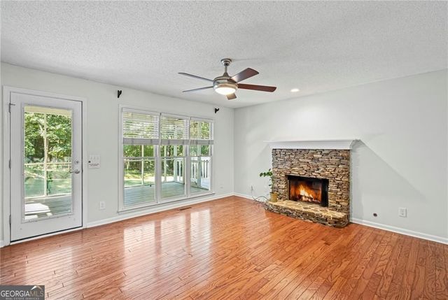 6732 Willowbrook Trail, Flowery Branch, GA 30542