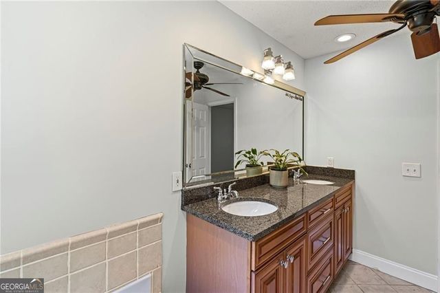 6732 Willowbrook Trail, Flowery Branch, GA 30542