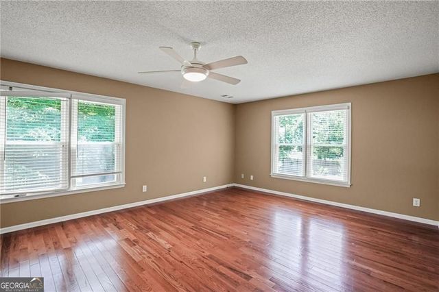 6732 Willowbrook Trail, Flowery Branch, GA 30542