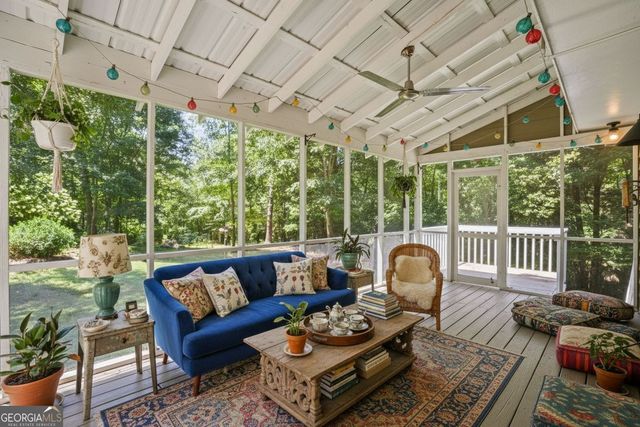 6732 Willowbrook Trail, Flowery Branch, GA 30542