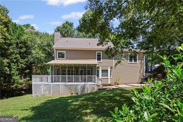 6732 Willowbrook Trail, Flowery Branch, GA 30542