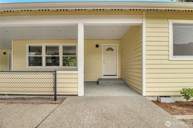 38324 State Route 530 NE, Arlington, WA 98223