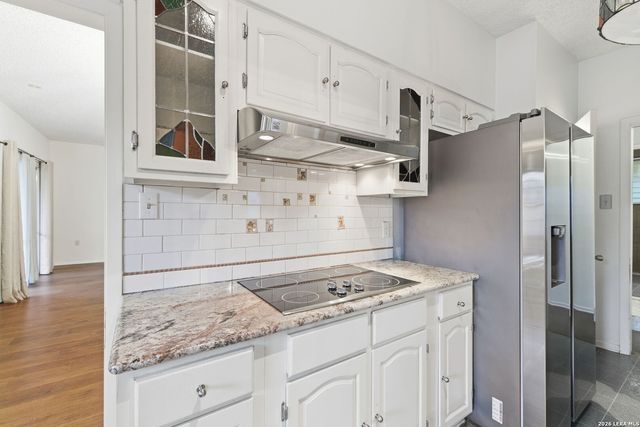 103 castleoaks, Castle Hills, TX 78213