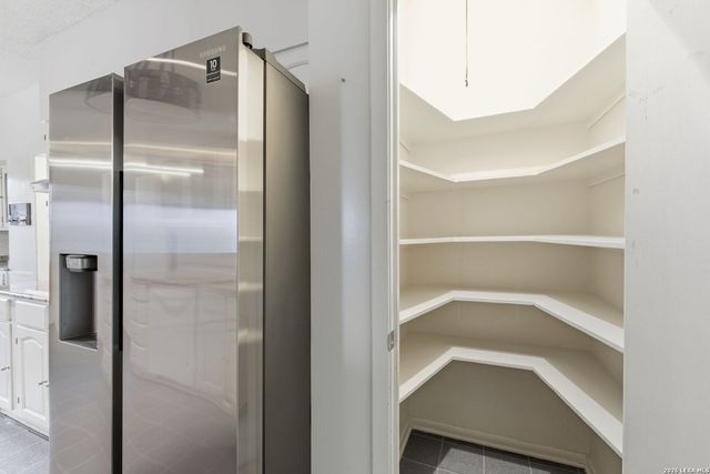 103 castleoaks, Castle Hills, TX 78213