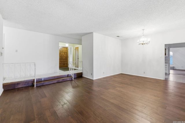 103 castleoaks, Castle Hills, TX 78213