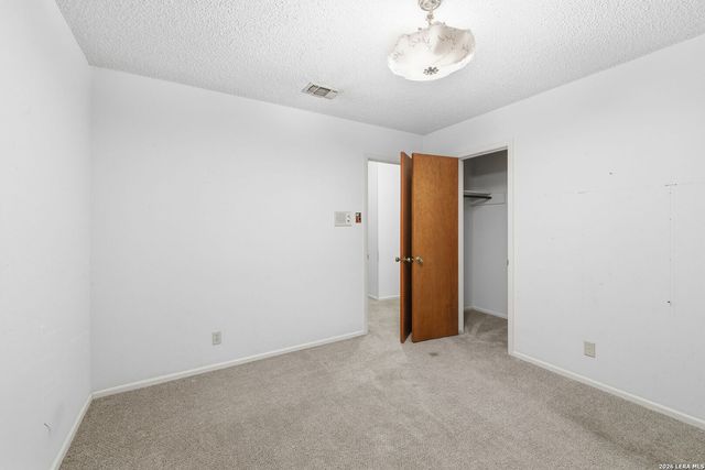 103 castleoaks, Castle Hills, TX 78213