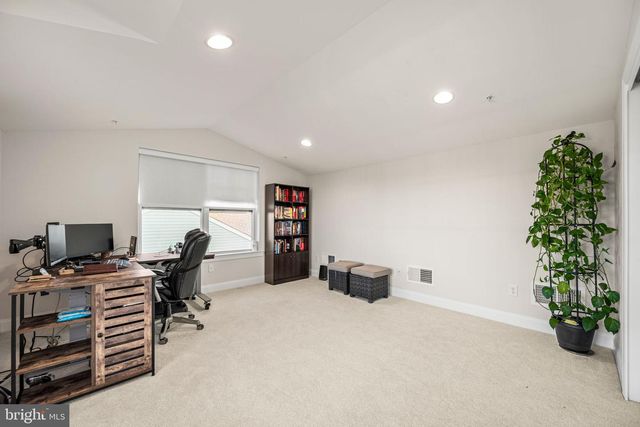 164 LARRABEE WAY, Royersford, PA 19468