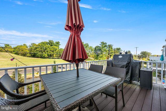 164 LARRABEE WAY, Royersford, PA 19468