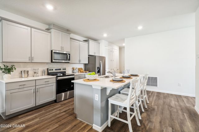 2596 Kinsale Lane, Ormond Beach, FL 32174