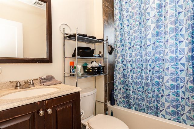 186 Calumet St 186, Boston, MA 02120