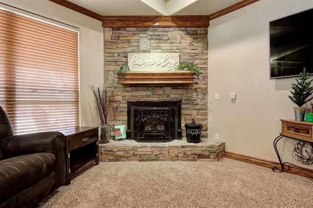 2812 Mirage Street, Yukon, OK 73099