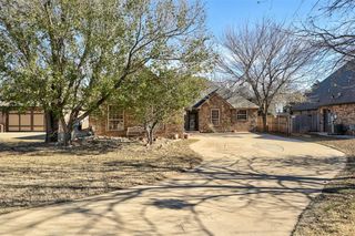 2812 Mirage Street, Yukon, OK 73099