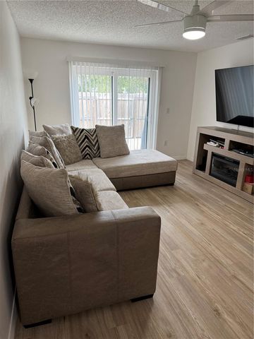 2342 BARBADOS COURT, Kissimmee, FL 34741