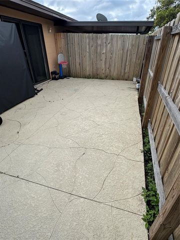 2342 BARBADOS COURT, Kissimmee, FL 34741