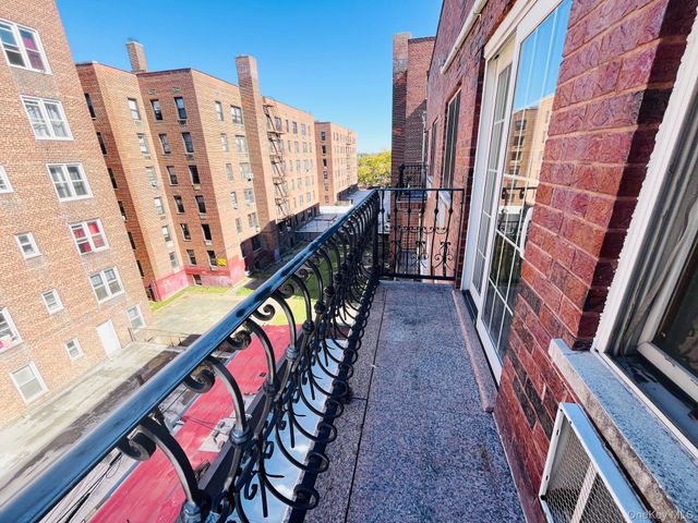 108-27 63rd Avenue 3B, Forest Hills, NY 11375