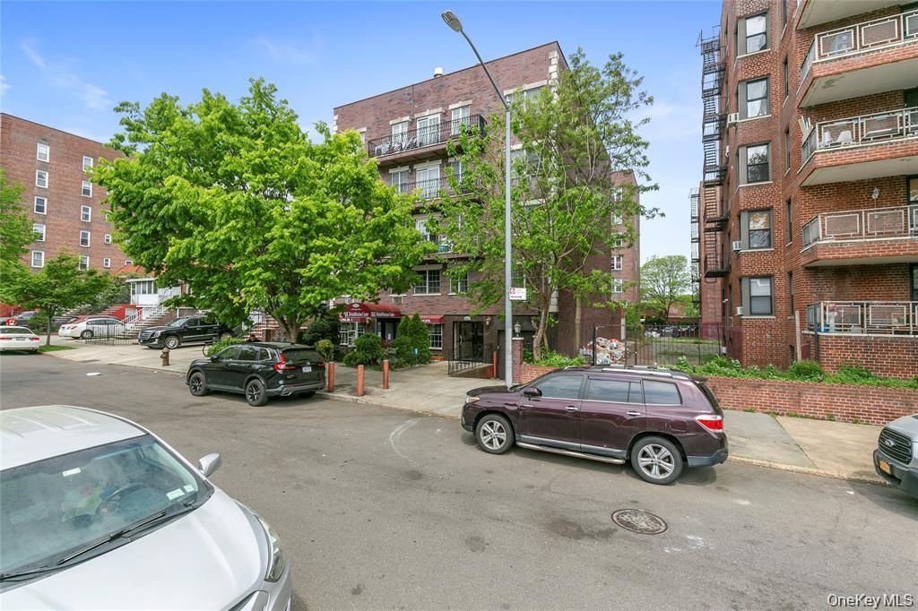 108-27 63rd Avenue 3B, Forest Hills, NY 11375