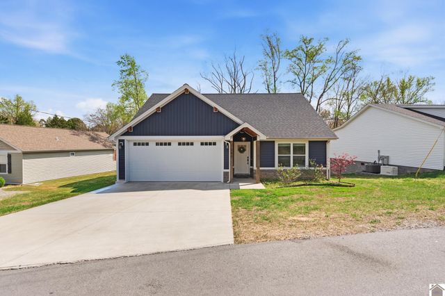 166 Chancey Drive, Murray, KY 42071