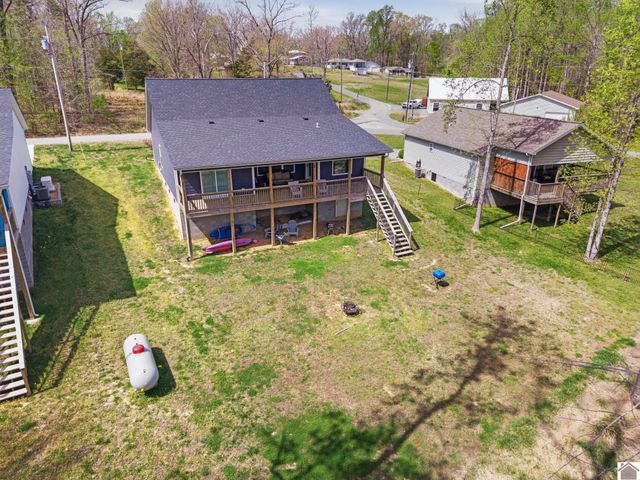 166 Chancey Drive, Murray, KY 42071