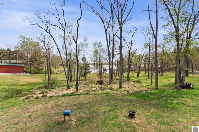 166 Chancey Drive, Murray, KY 42071