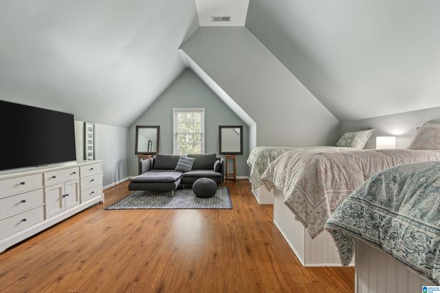 116 GREYSTONE GLEN DRIVE, Hoover, AL 35242